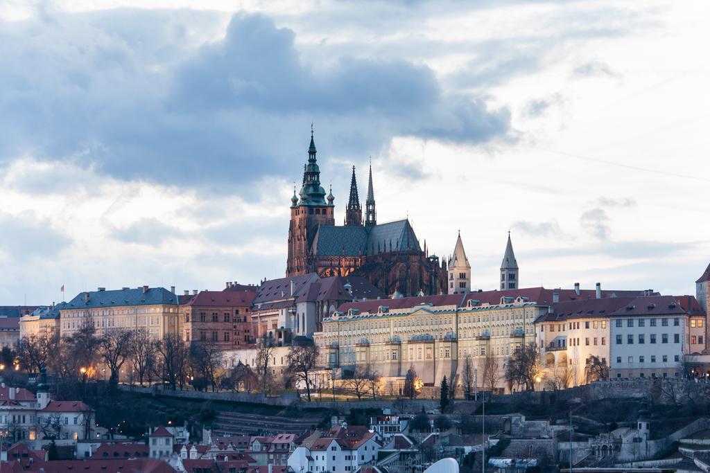 Glamour Premium Prague