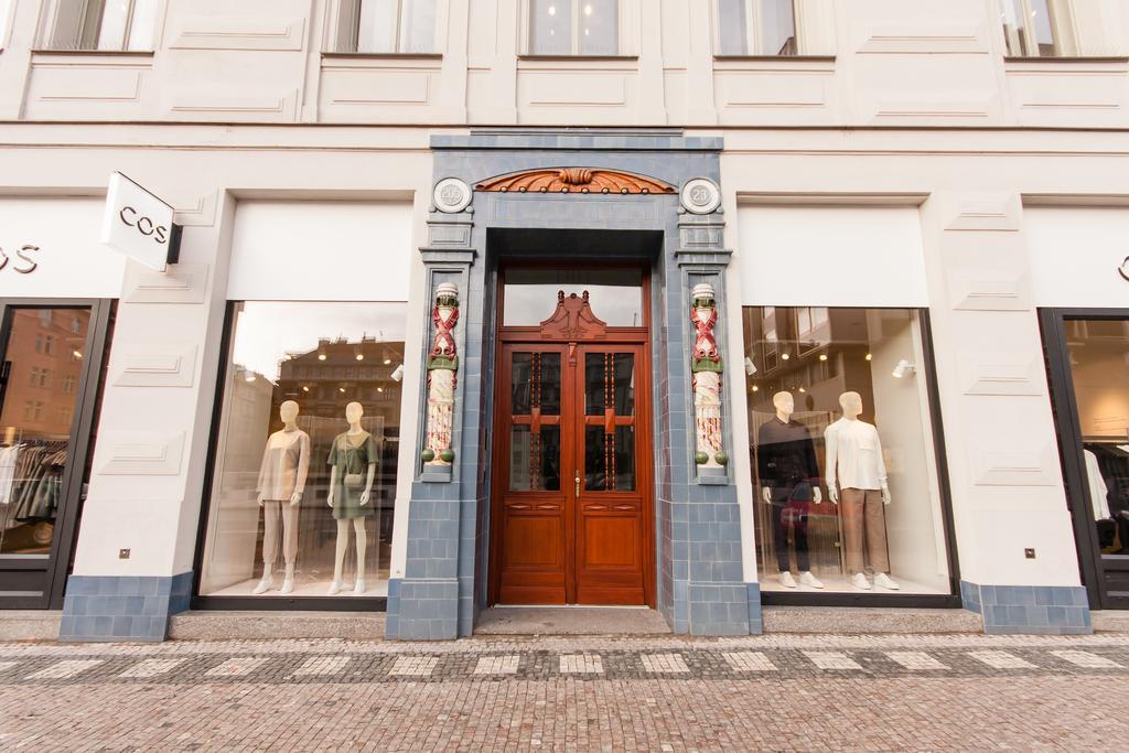 Glamour Premium * Prague